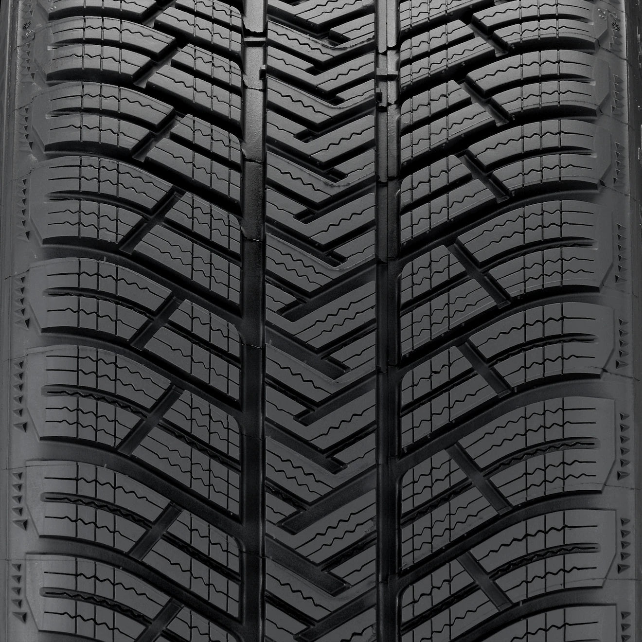 MICHELIN® Pilot® Alpin PA4 19" - 255/45/R19 (100V N-SPEC)